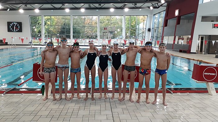 _bwbochum/medien/Schwimmen/Schwimmen_Fotos-2019/2019_1013-LLST-Stuetzpunkttraining-BWB-Team.jpg