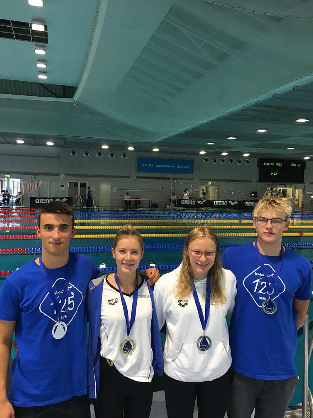_bwbochum/medien/Schwimmen/Schwimmen_Fotos-2021/NRW21-Streit-Brinkmann-Bungert-Kloppe-Medaillengewinner.jpg