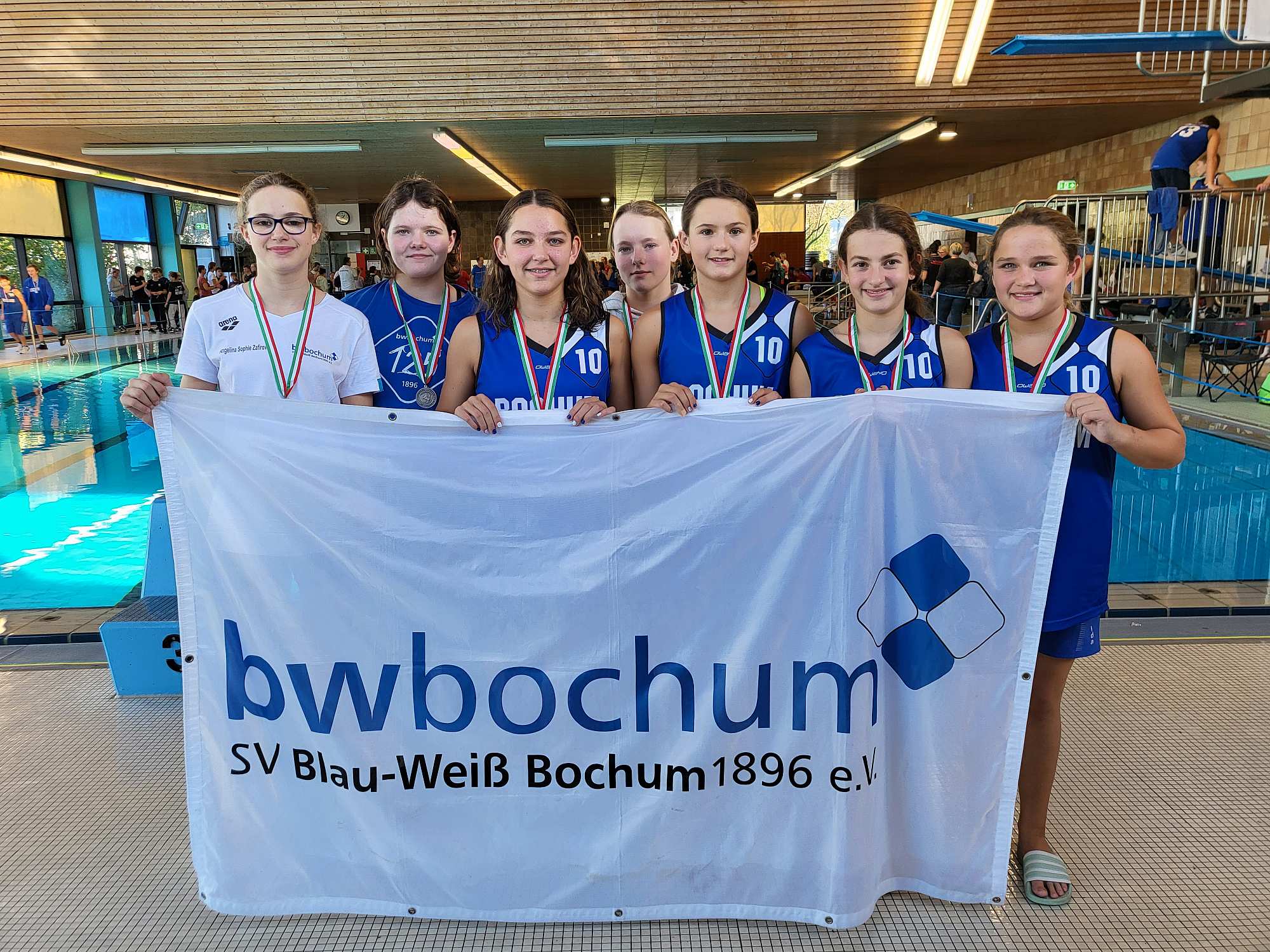 _bwbochum/medien/Schwimmen/Schwimmen_Fotos-2022/DMSJ22-Bezirk-C1-weiblich.jpg