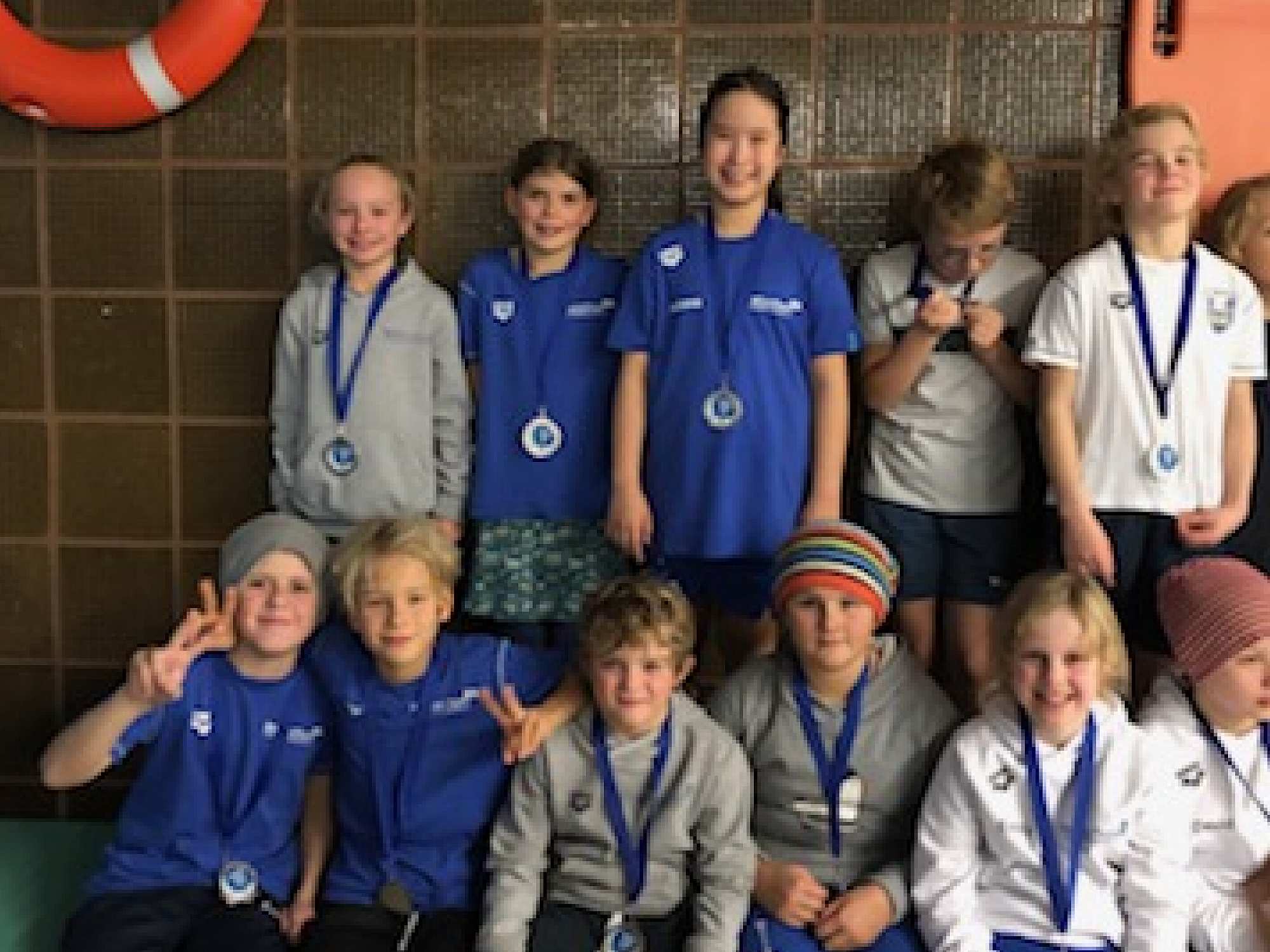 _bwbochum/medien/Schwimmen/Schwimmen_Fotos-2022/KidsCup22-1_Mannschaft.jpg